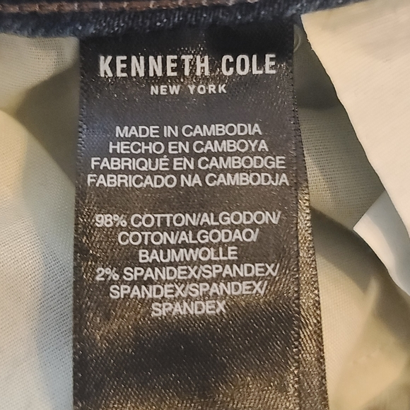 2 /$30 ☆ NWT ☆ Size 8/29 Kenneth Cole Button Fly Jeans - Picture 9 of 10